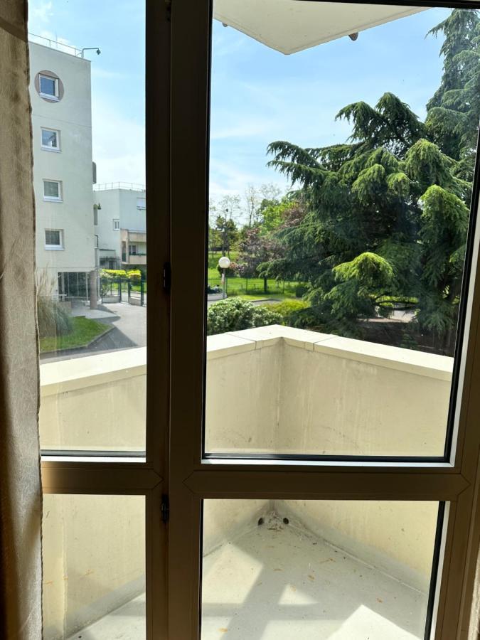 Bel Appartement A 25 Mn De Paris 萨特鲁维尔 外观 照片